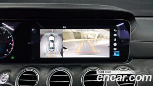 Mercedes-Benz E-Class E250 AMG Line 2023 года из Южной Кореи