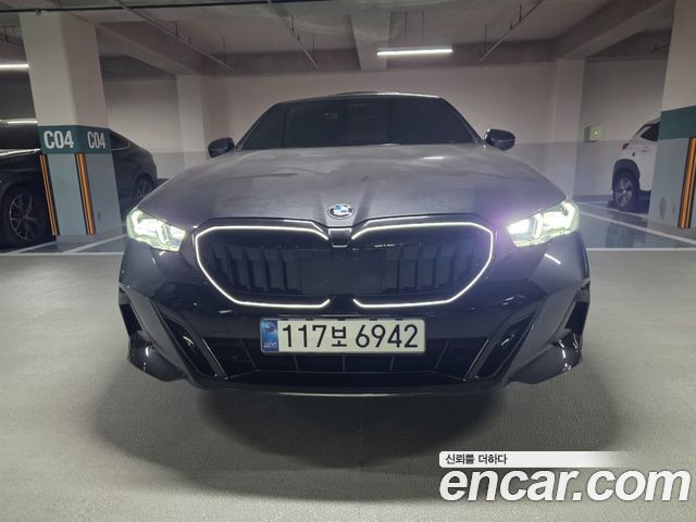 BMW 5-Series 530i xDrive M Sport 2024 года из Кореи