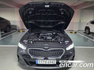 BMW 5-Series 530i xDrive M Sport 2024 года из Южной Кореи