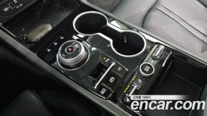 Kia K5 2.0 LPi() 2024 года из Южной Кореи
