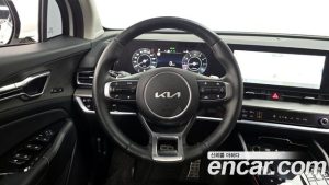 Kia Sportage Бензин 1.6 Turbo 2WD 2024 года из Южной Кореи
