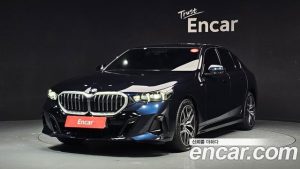 BMW 5-Series 520i M Sport 2024 года из Южной Кореи