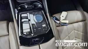 BMW 5-Series 520i M Sport 2024 года из Южной Кореи