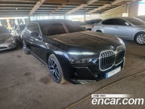 BMW 7-Series 740i xDrive M Sport 2025 года из Южной Кореи