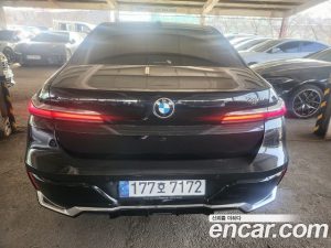 BMW 7-Series 740i xDrive M Sport 2025 года из Южной Кореи
