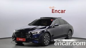 Mercedes-Benz E-Class E300 4MATIC Exclusive 2025 года из Южной Кореи