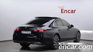 Mercedes-Benz E-Class E300 4MATIC Exclusive 2025 года из Южной Кореи