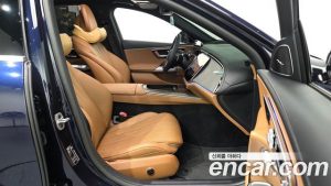 Mercedes-Benz E-Class E300 4MATIC Exclusive 2025 года из Южной Кореи