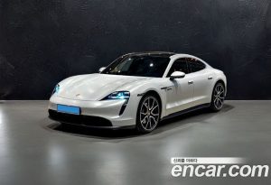 Porsche Taycan Base 2023 года из Южной Кореи