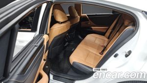 Lexus ES Executive 2025 года из Южной Кореи