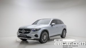 Mercedes-Benz GLC-Class GLC300 4MATIC Avantgarde 2025 года из Южной Кореи