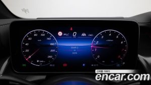 Mercedes-Benz GLC-Class GLC300 4MATIC Avantgarde 2025 года из Южной Кореи