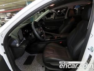 Hyundai AVANTE 1.6 2025 года из Южной Кореи