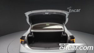 Hyundai Sonata 2.0 2025 года из Южной Кореи