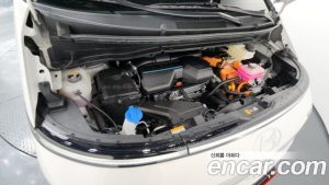 Hyundai Staria HEV 1.6 Tourer 9-Seater 2025 года из Южной Кореи