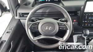 Hyundai Staria HEV 1.6 Tourer 9-Seater 2025 года из Южной Кореи