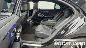 Mercedes-Benz S-Class S450L 4MATIC 2024 года из Южной Кореи