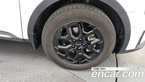 Kia Sorento HEV 1.6 2WD 2024 года из Южной Кореи