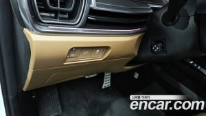 Kia Sorento HEV 1.6 2WD 2024 года из Южной Кореи