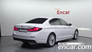 BMW 5-Series 520i Luxury 2023 года из Южной Кореи