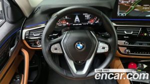 BMW 5-Series 520i Luxury 2023 года из Южной Кореи