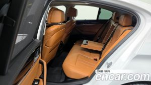 BMW 5-Series 520i Luxury 2023 года из Южной Кореи
