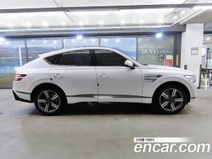 Genesis GV80 2.5T Бензин AWD 2024 года из Южной Кореи