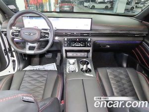 Genesis GV80 2.5T Бензин AWD 2024 года из Южной Кореи