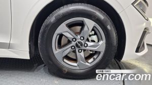 Kia K5 2.0 LPi() 2024 года из Южной Кореи