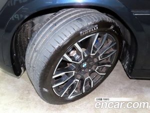 BMW X6 xDrive30d M Sport 2025 года из Южной Кореи