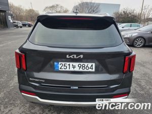 Kia Sorento Дизель 2.2 2WD 2025 года из Южной Кореи
