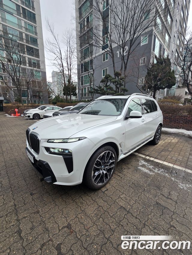 BMW X7 xDrive 40d M Sport 7-Seater 2025 года из Кореи