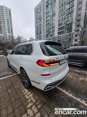 BMW X7 xDrive 40d M Sport 7-Seater 2025 года из Южной Кореи