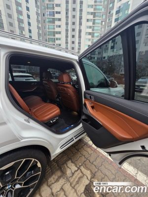 BMW X7 xDrive 40d M Sport 7-Seater 2025 года из Южной Кореи