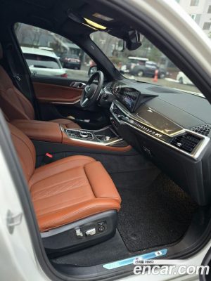 BMW X7 xDrive 40d M Sport 7-Seater 2025 года из Южной Кореи