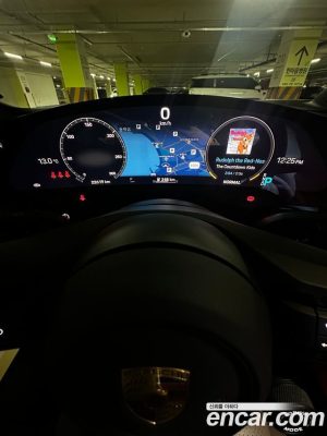 Porsche Taycan Base 2023 года из Южной Кореи