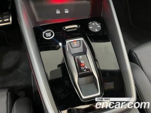 Audi A3 40 TFSI Premium 2025 года из Южной Кореи