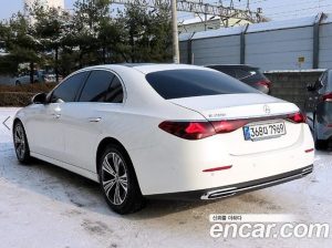 Mercedes-Benz E-Class E200 Avantgarde 2024 года из Южной Кореи