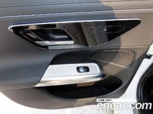 Mercedes-Benz E-Class E200 Avantgarde 2024 года из Южной Кореи