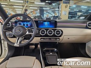 Mercedes-Benz A-Class A220 SEDAN 2025 года из Южной Кореи