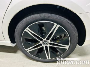 Mercedes-Benz A-Class A220 SEDAN 2026 года из Южной Кореи