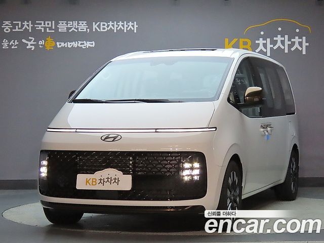 Hyundai Staria 4WD Lounge 9-Seater 2025 года из Кореи