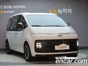 Hyundai Staria 4WD Lounge 9-Seater 2025 года из Южной Кореи
