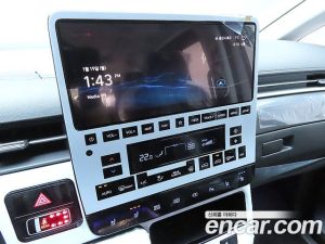 Hyundai Staria 4WD Lounge 9-Seater 2025 года из Южной Кореи