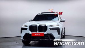 BMW X7 xDrive 40i M Sport 6 2024 года из Южной Кореи