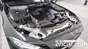 Mercedes-Benz CLS-Class CLS300d 4MATIC 2023 года из Южной Кореи