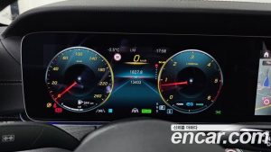 Mercedes-Benz CLS-Class CLS300d 4MATIC 2023 года из Южной Кореи