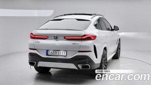 BMW X6 xDrive40i M Sport 2025 года из Южной Кореи