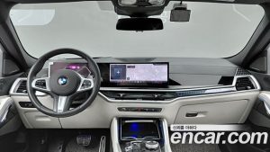 BMW X6 xDrive40i M Sport 2025 года из Южной Кореи