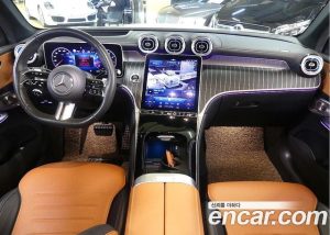 Mercedes-Benz GLC-Class GLC300 4MATIC AMG Line 2023 года из Южной Кореи